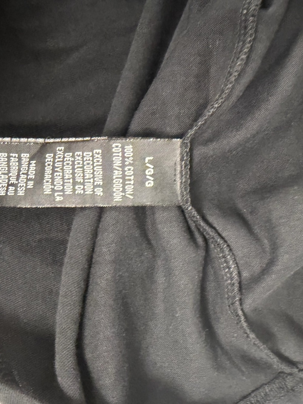 Vetements Black Tee with White Logo and Red Wave - Picture 5 of 7